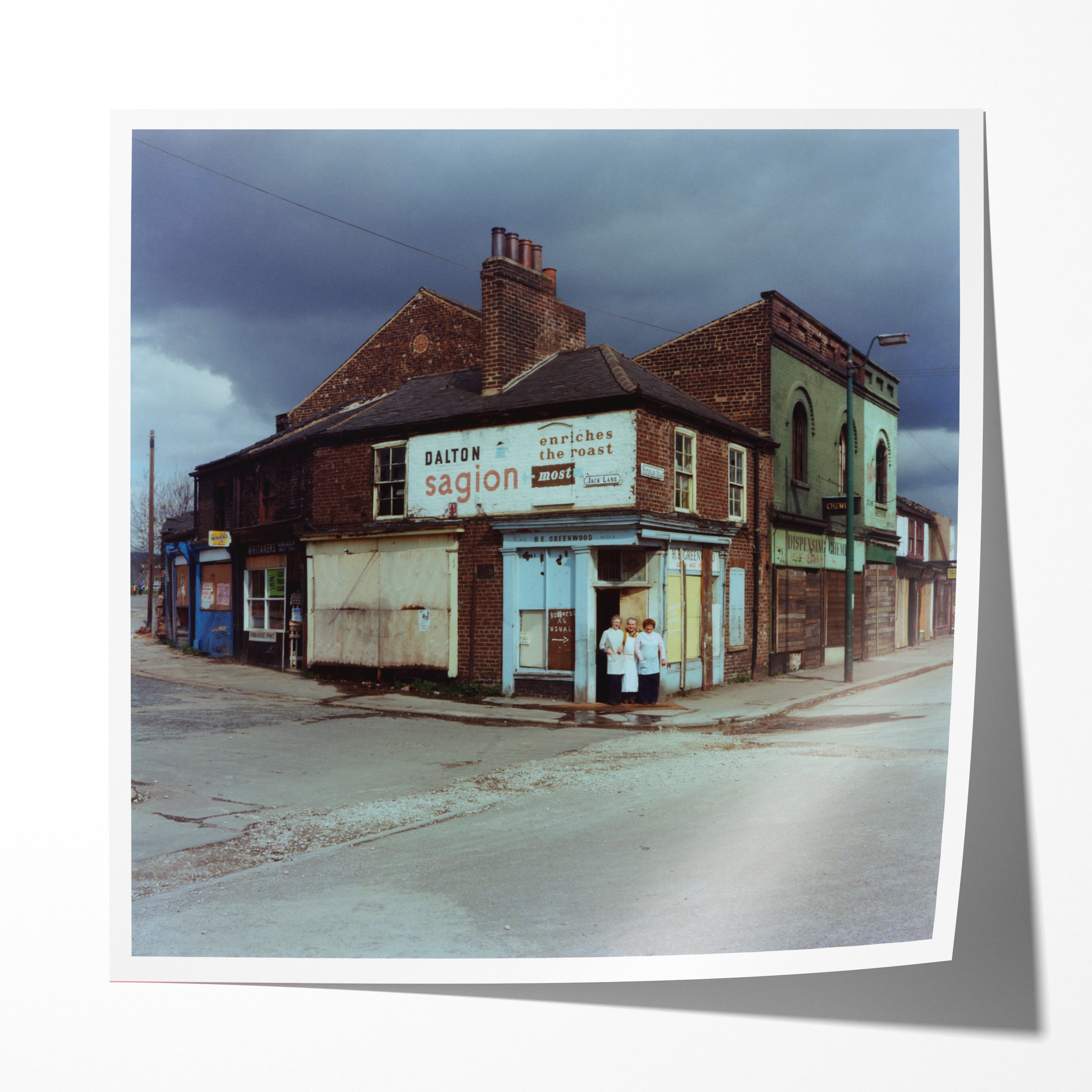 Edna, George & Pat, Waterloo Road, Leeds, 1977