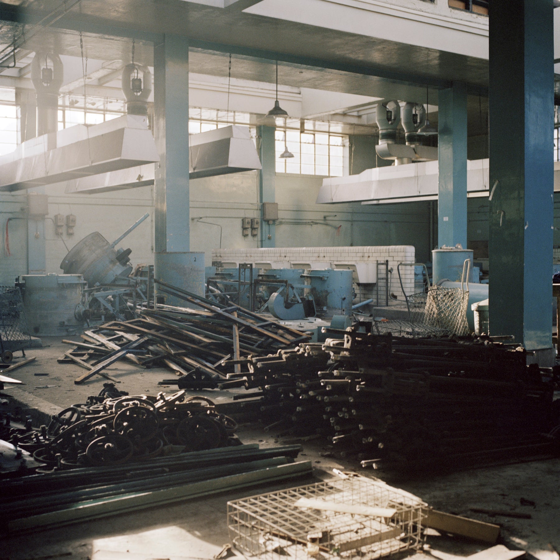 Laundry interior, Quarry Hill Flats, Leeds, 1978 - Reproduction Print