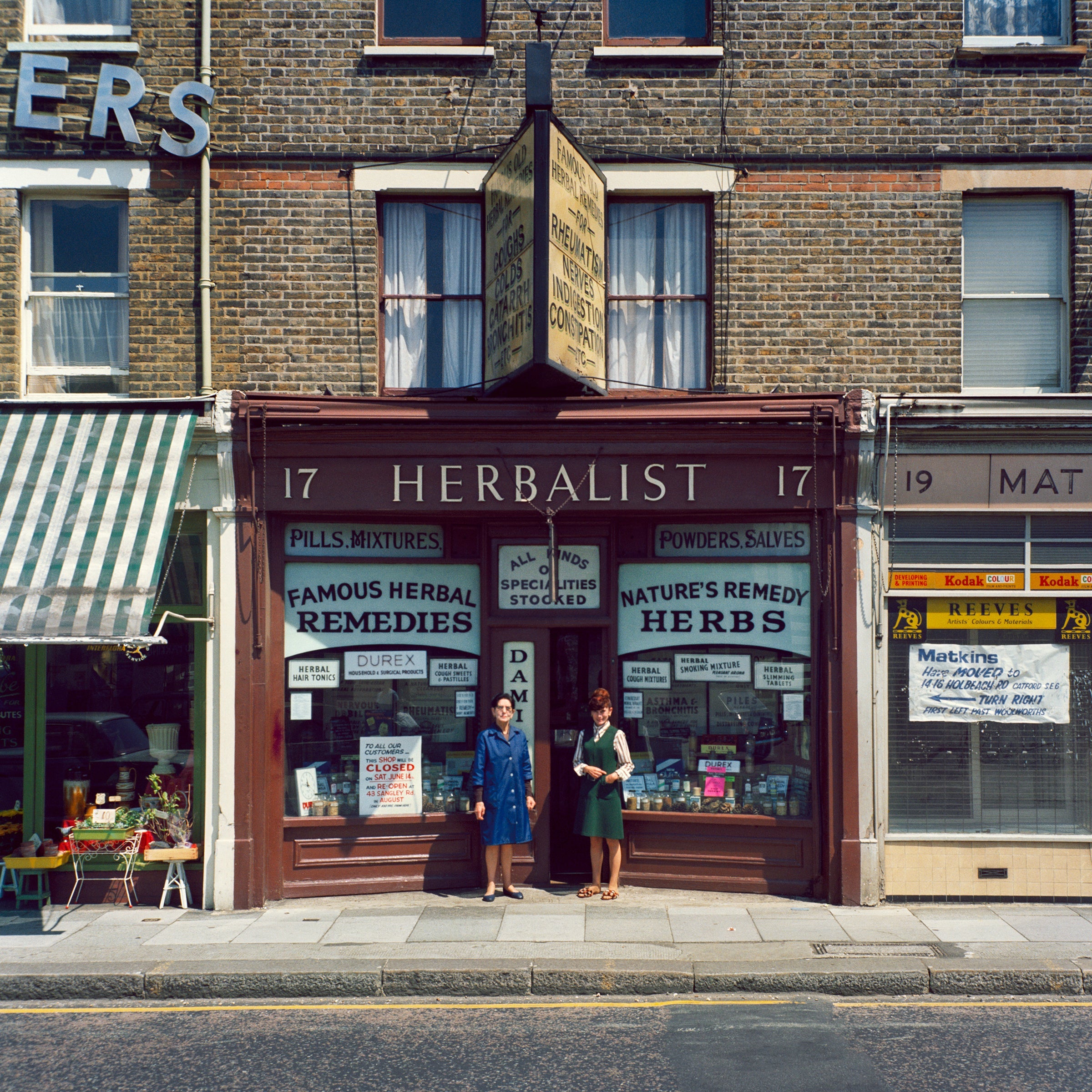 Mrs. McArthy & her daughter, Sangley Road, London, 1975 - 16x20" Pigment Print